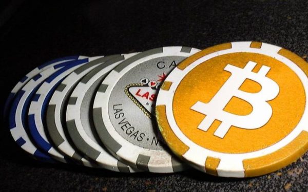 Bitcoin-Casino-600x375